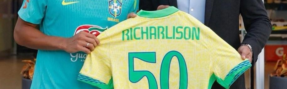 开云-50场20球，里沙利松晒纪念球衣：还有更多故事等待着被书写